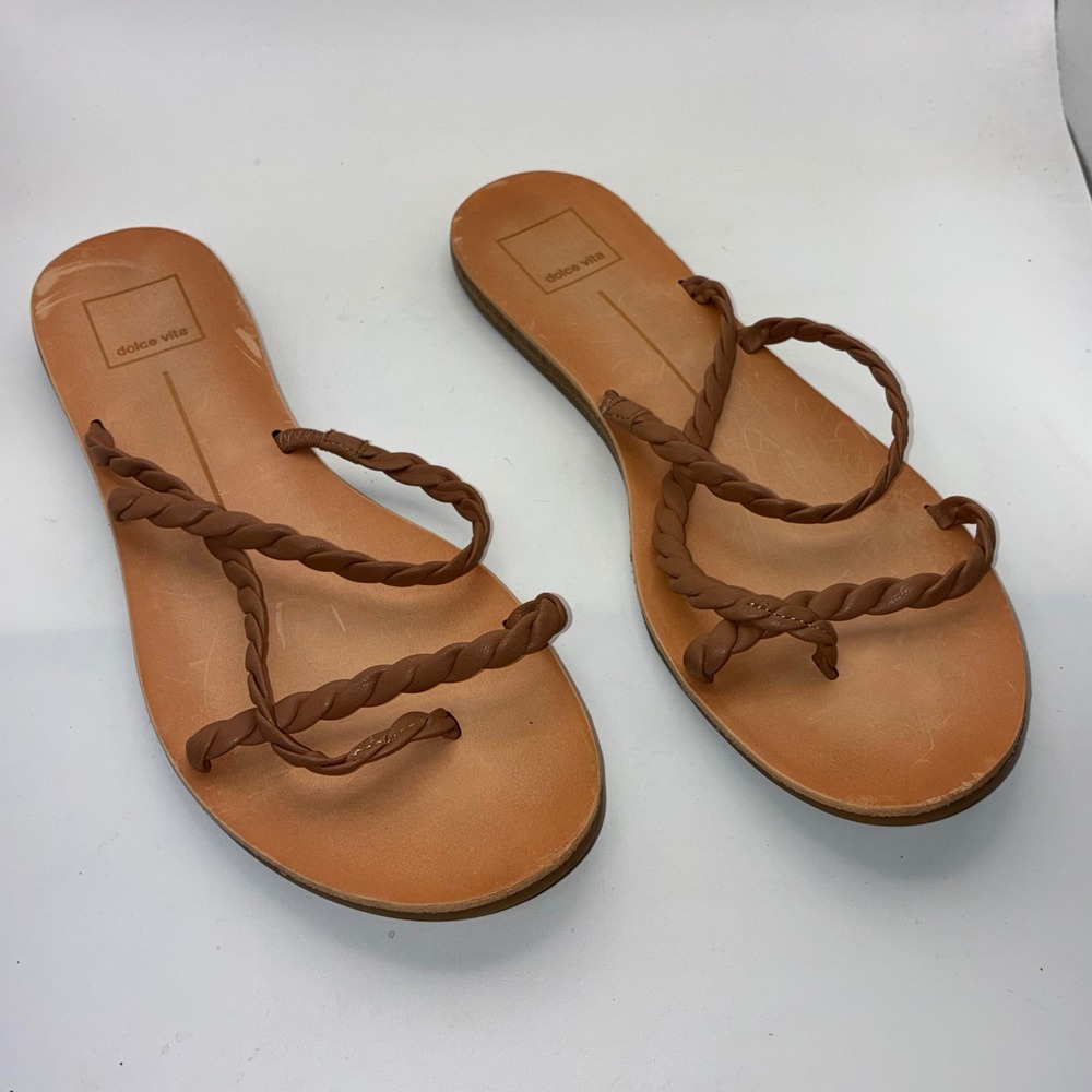Dolce Vita Braided Strappy Flat Sandals Cognac Brown Toe Loop‎ Slides Size 7.5